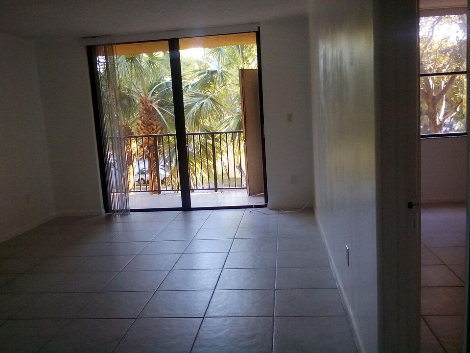 2nd image of 14321 N Kendall Dr #302F