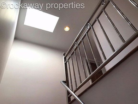 4th image of 345H 87 Beach St