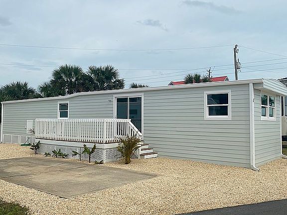 3rd image of 2982 N Ocean Shore Blvd