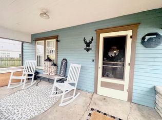 1207 3rd St, Bedford, IN 47421