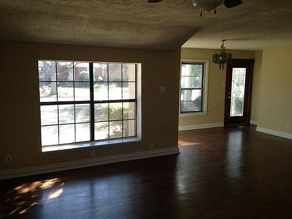 5th image of 9967 Dresden Dr