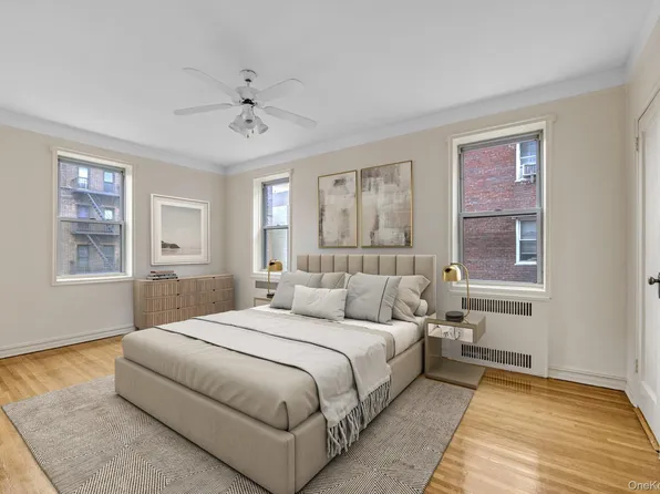 1500 Ocean Parkway #4M, Brooklyn, NY 11230