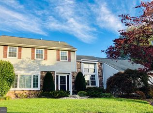 41 Victoria Ct, Holland, PA 18966