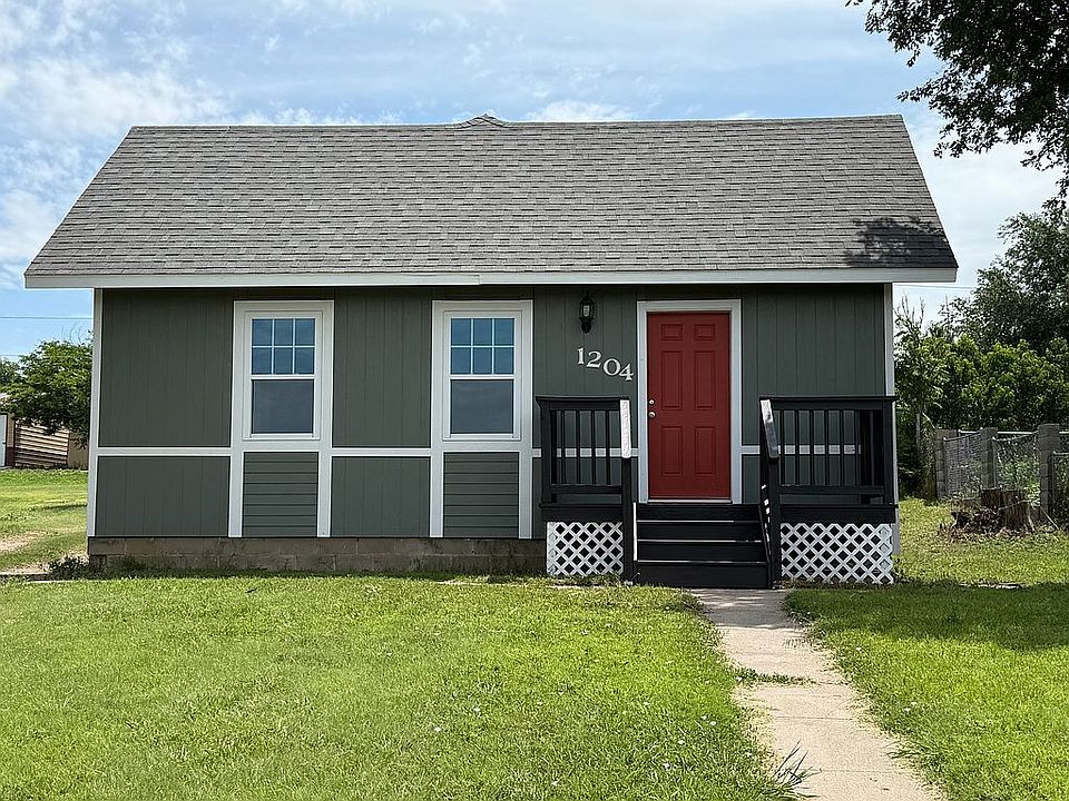 1st image of 1204 Avenue E