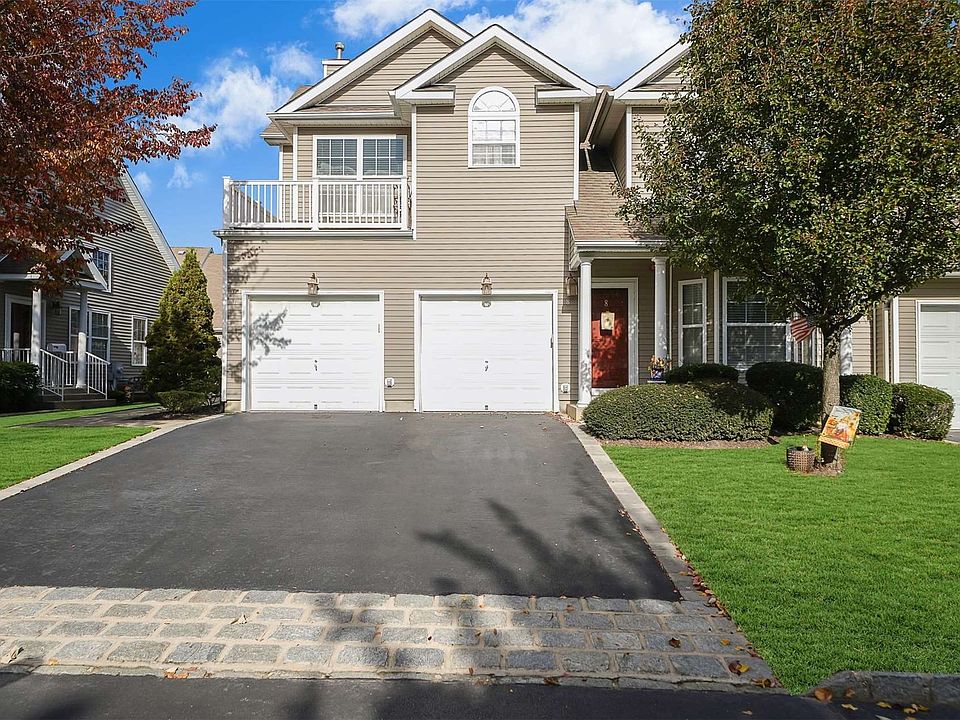 8 Halley Lane UNIT 8, Miller Place, NY 11764 Zillow