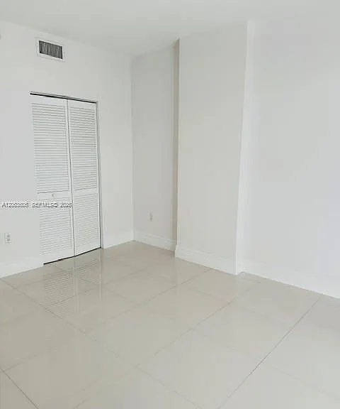 7275 SW 90th St #C413 — Photo 5