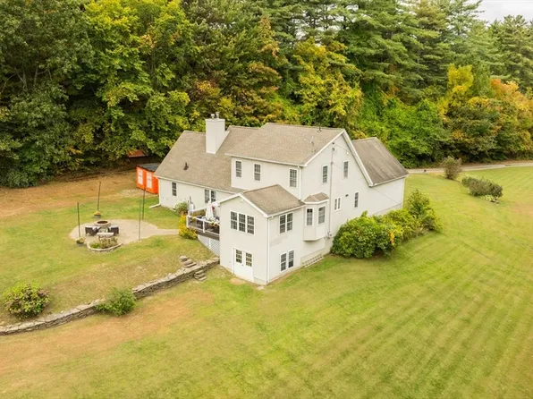 2 S County Rd, Leyden, MA 01301