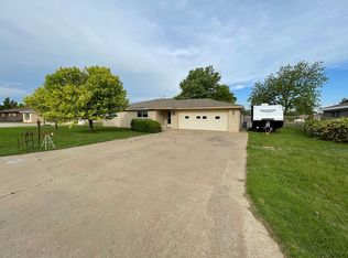 1004 Avenue R, Sunray, TX 79086