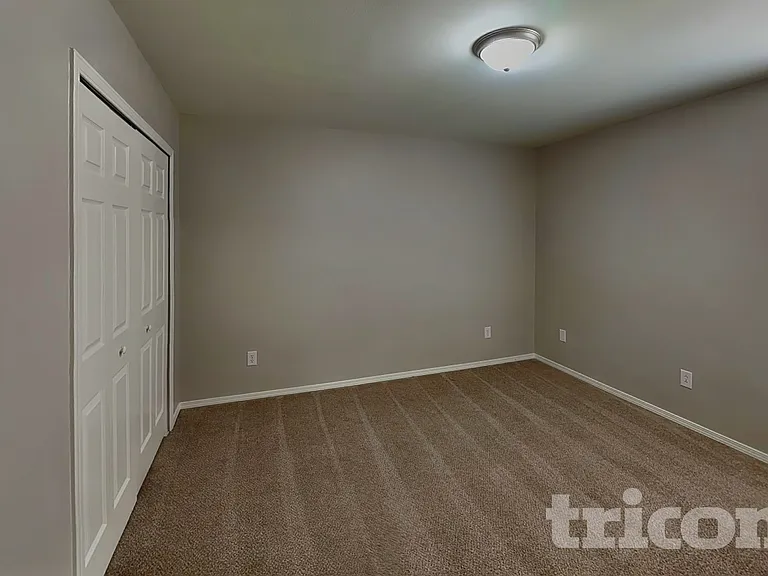 4003 Larkhaven Village Dr — Photo 11