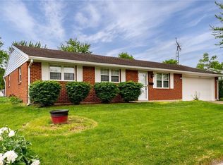 7132 Saffron Dr, Huber Heights, OH 45424
