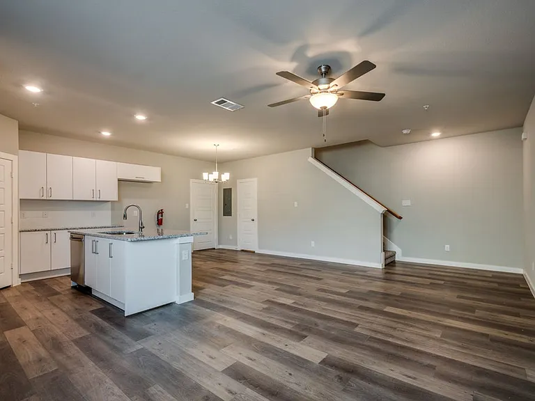 635 Harvest Moon Dr — Photo 6