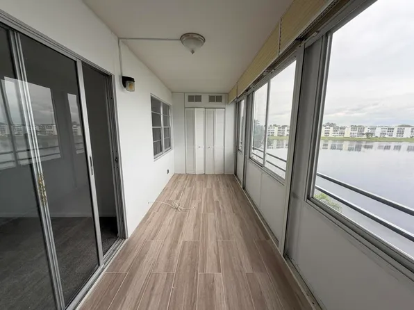4053 HARWOOD E #4053, Deerfield Beach, FL 33442