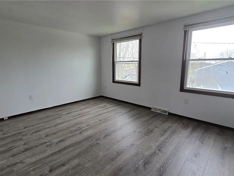 182 Woodcrest Dr — Photo 19