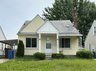21196 Syracuse Ave, Warren, MI 48091