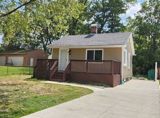 60 Birch Ave, Northfield, OH 44067