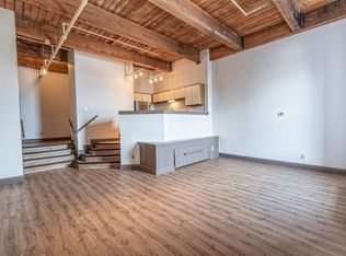 304 W 8th St #212, Kansas City, MO 64105