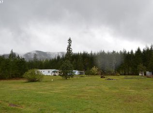 88251 Rustad Ln, Veneta, OR 97487