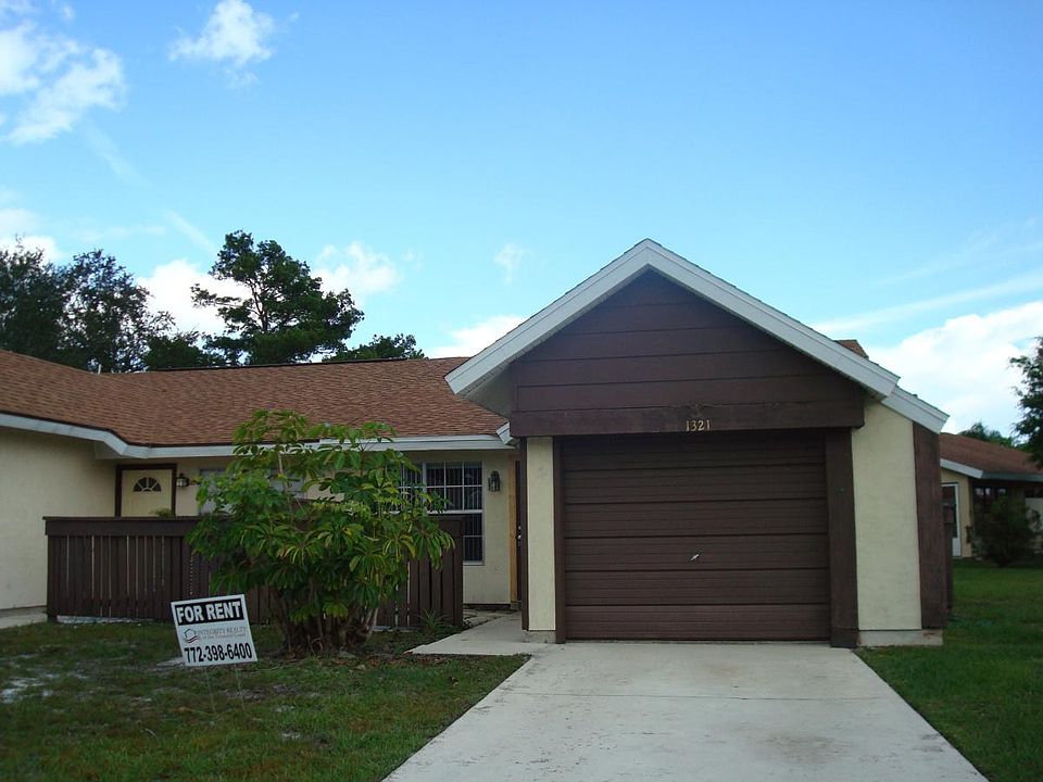 1st image of 1321 SE La Haven Ct