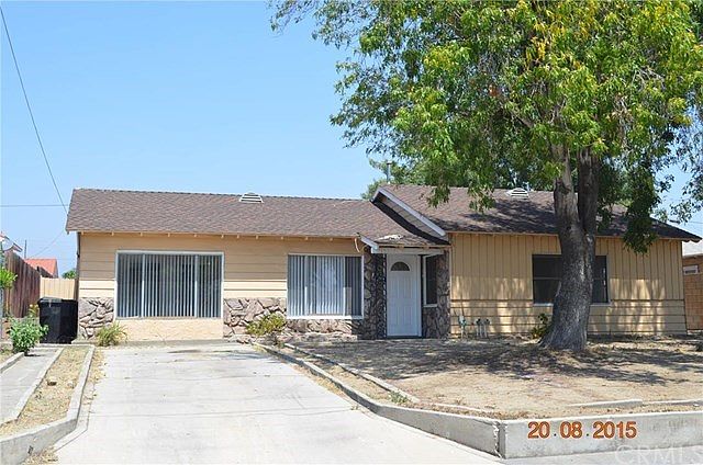 1st image of 15368 Orchid Ave