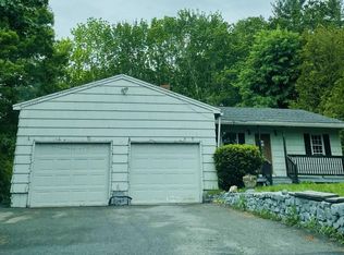 44 Sebago Lake Rd, Gorham, ME 04038
