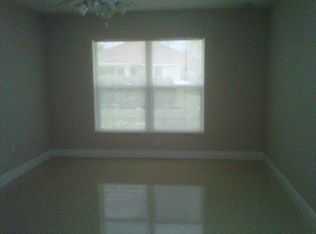 1310 NE 6th Pl, Cape Coral, FL 33909