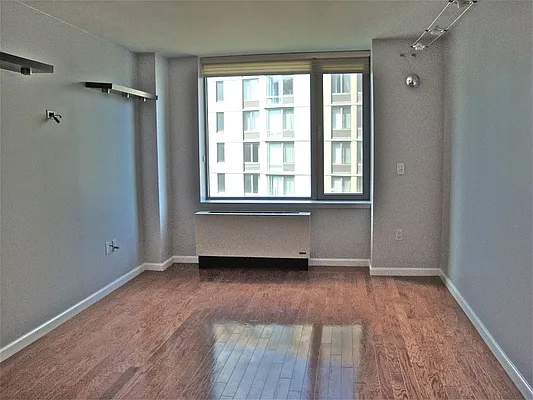 Rented by Sotheby's International Realty | media 29