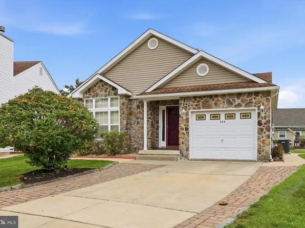 508 Saint Martin Ct, Williamstown, NJ 08094