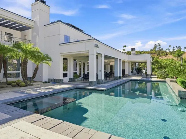 30306 Via Maria Elena, Bonsall, CA 92003