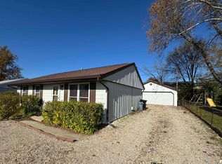2228 Northridge Ln, Washington, IL 61571