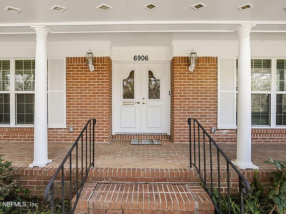 5th image of 6906 HANSON Drive N