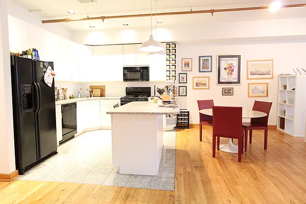 Rented by True Lofts New York LLC | media 14