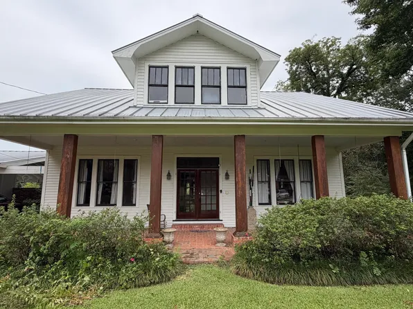 140 Arlington Dr, Lafayette, LA 70503