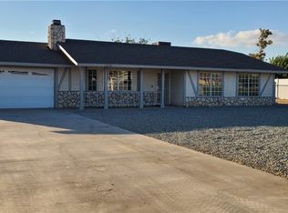 13998 Coachella Rd, Apple Valley, CA 92307