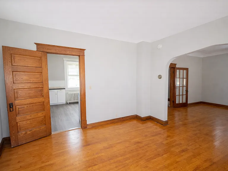 322 Pierce St — Photo 15