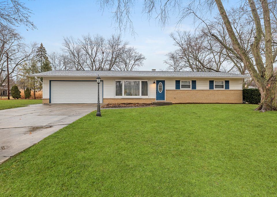 1st image of 3S481 Osage Dr