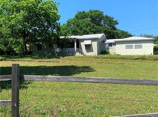 536 Southeast Pkwy, Azle, TX 76020