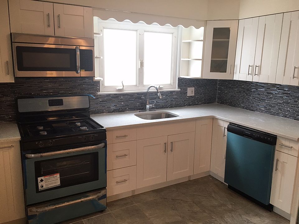 1st image of 7817 151st Ave