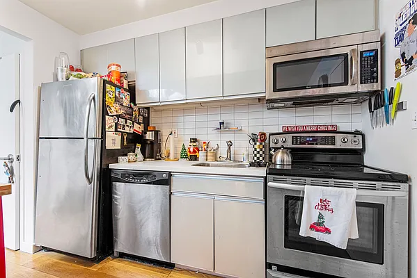 Rented by CCM Property Management LLC | media 16