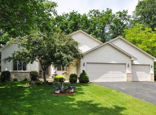 7159 Arrowwood Ln N, Maple Grove, MN 55369