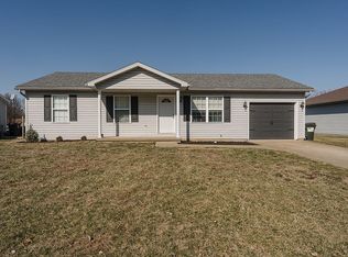 6300 Acadia Dr, Newburgh, IN 47630