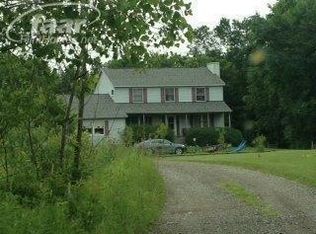 8404 Green Rd, Fenton, MI 48430