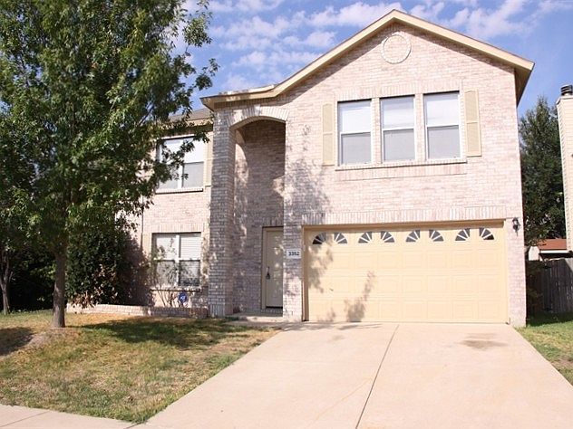 1st image of 3352 Chapel Wood Ct