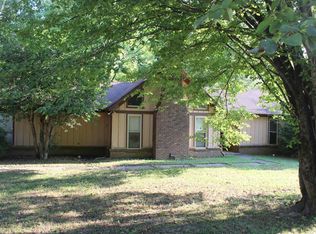 119 Valley Dr, Helena, AR 72342