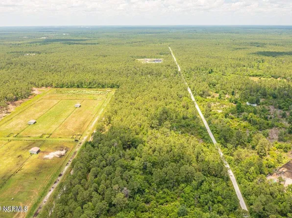 7584 Plantation Road, Wilmington, NC 28411