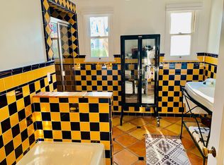 1001 Cumberland Rd, Glendale, CA 91202