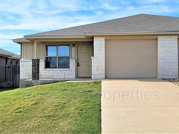 2nd image of 1562 Chance Ct