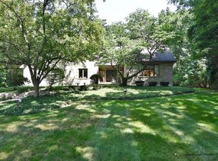 2N945 Bowgren Dr, Elburn, IL 60119