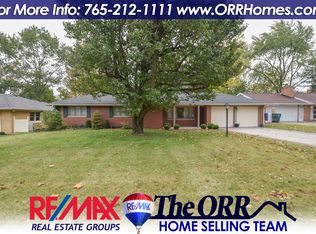 1300 N Bittersweet Ln, Muncie, IN 47304