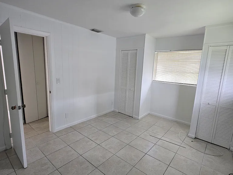 720 S Haverhill Rd — Photo 7