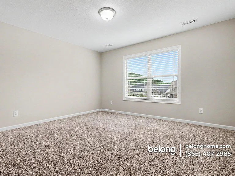 2220 Shylah Mia Ln — Photo 16